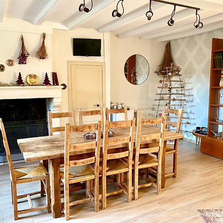Aux Agapanthes, Chambres D'Hotes Charentaises De Charme Avec Piscine Aumagne Bagian luar foto